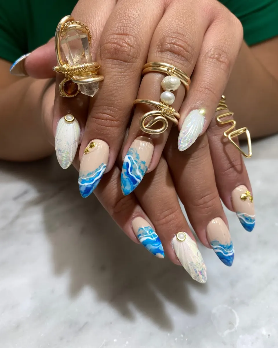 Colorful floral nail design